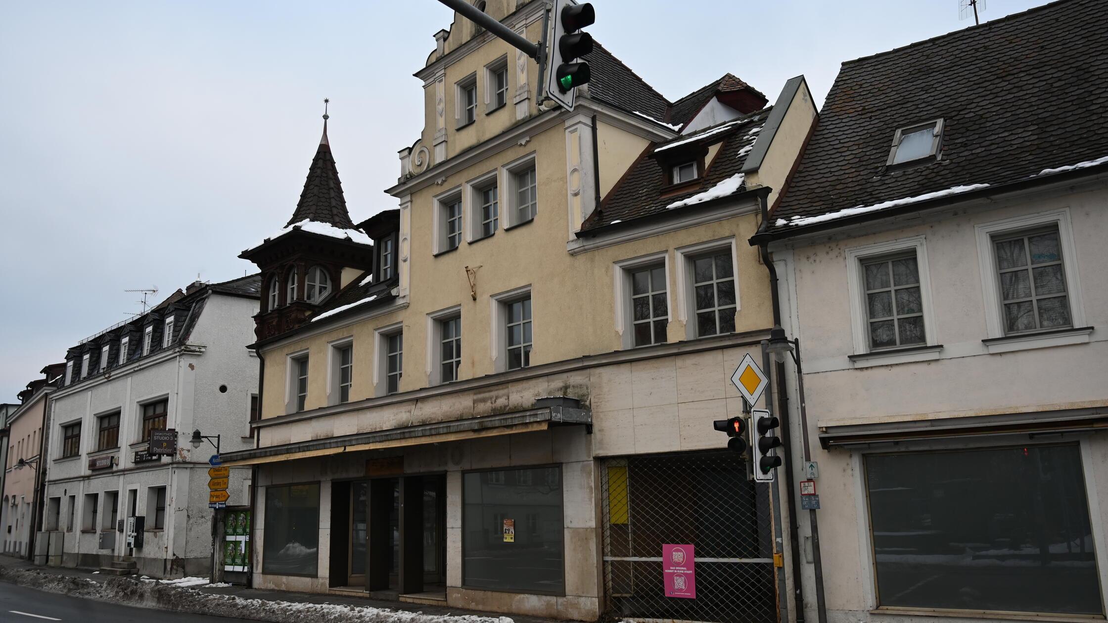 Stadt-Roth-treibt-Planung-voran-Machbarkeitsstudie-f-r-die-Bahnhofstra-e-beschlossen