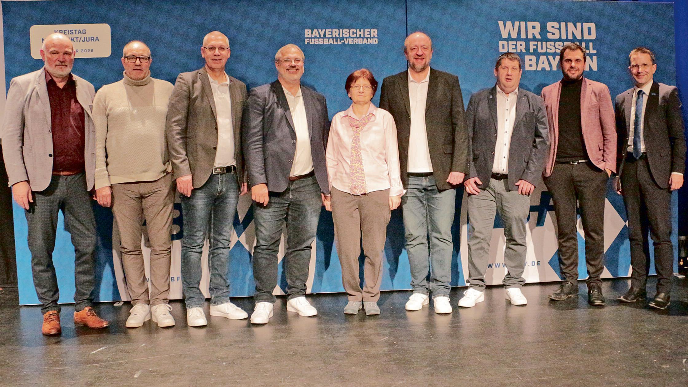 Neumarkt-Jura-F-hrungsriege-f-r-197-Vereine-und-ber-1000-Teams-eindrucksvoll-best-tigt