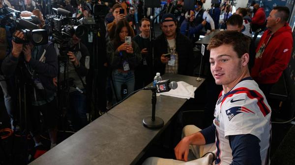 Der Quarterback der New England Patriots, Drake Ma