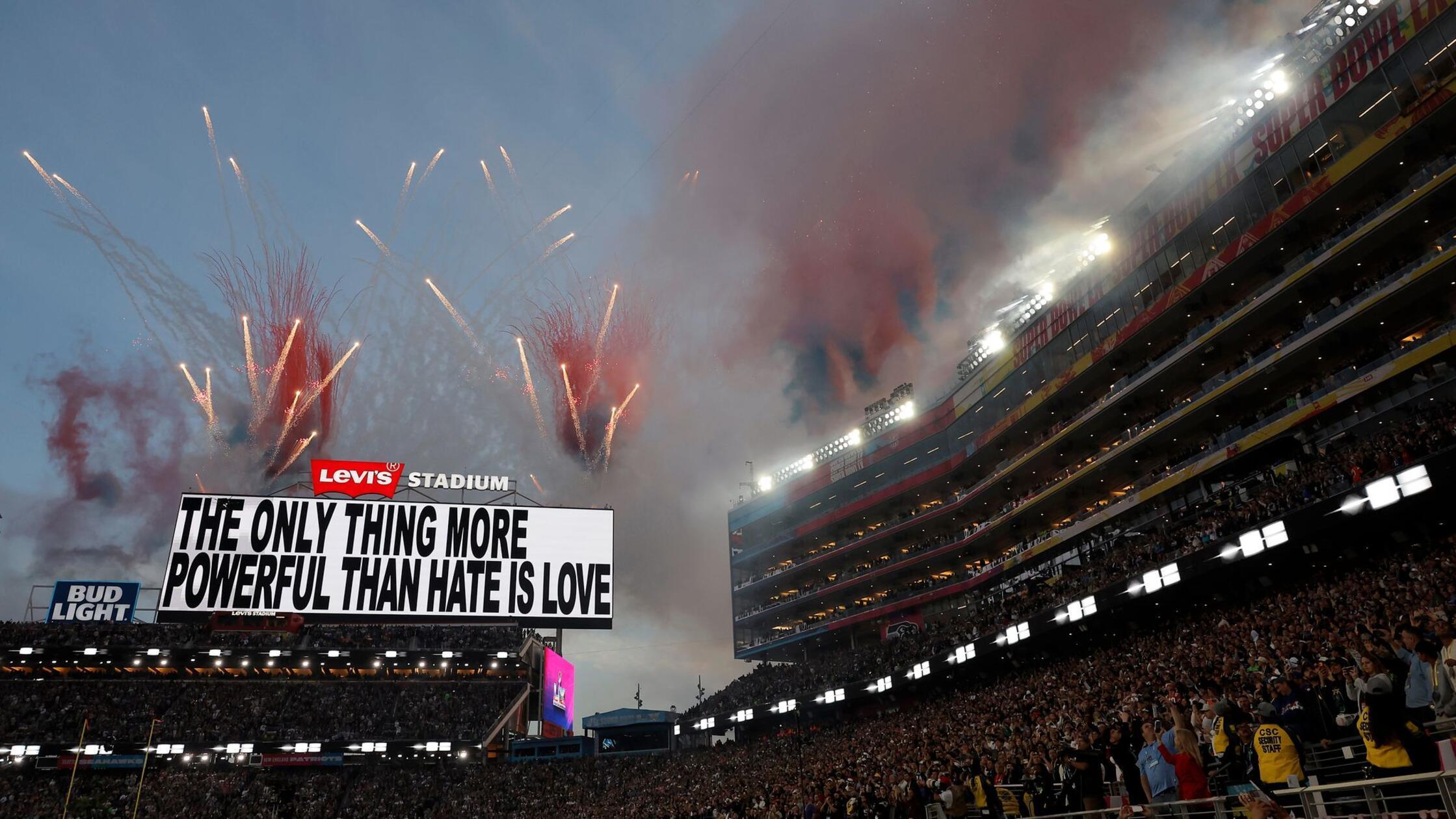 American Football: Profiliga NFL, Super Bowl LX, N