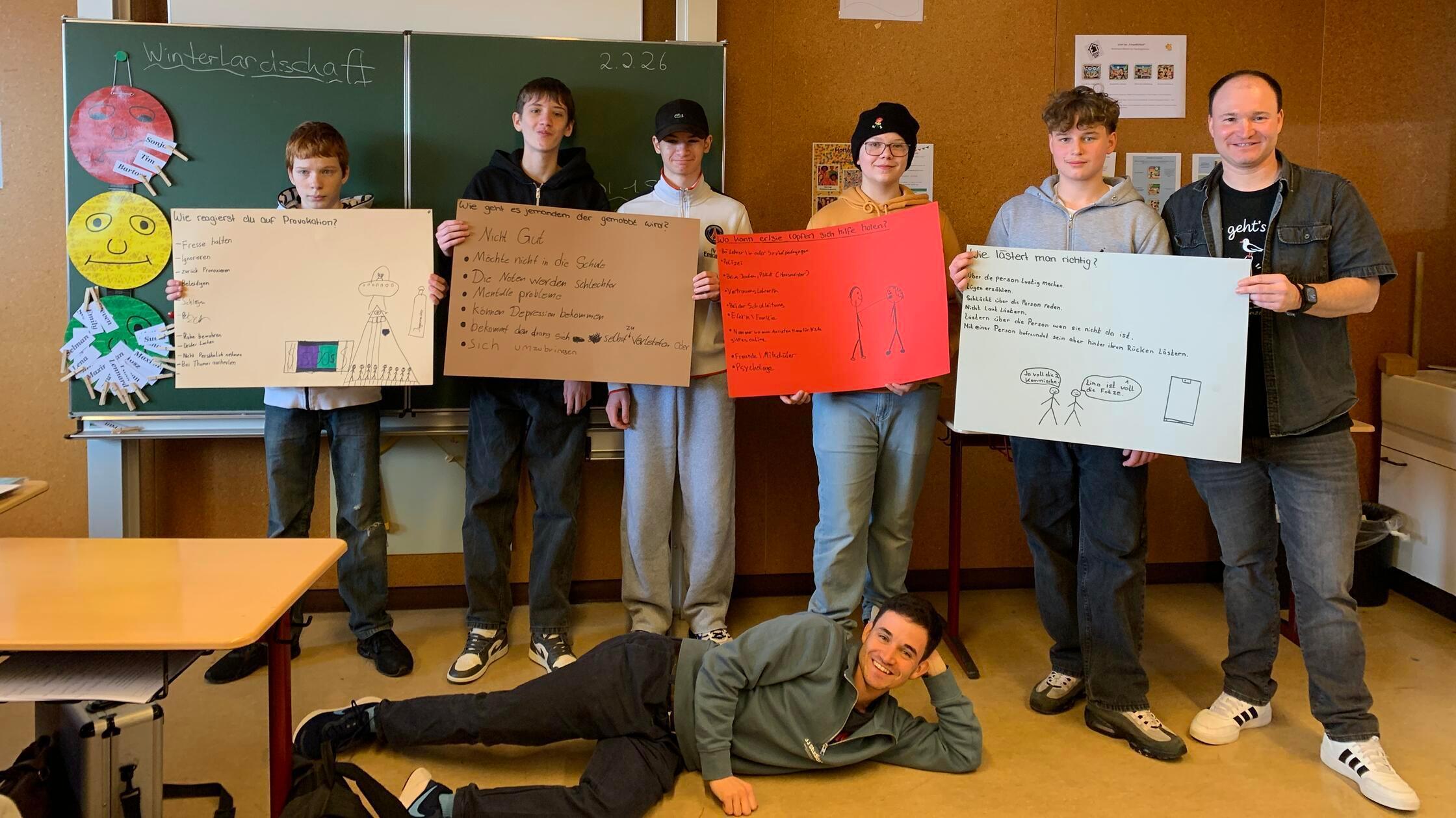 Bei der Übung „Gewaltleiter“ sollten die Achtkläss