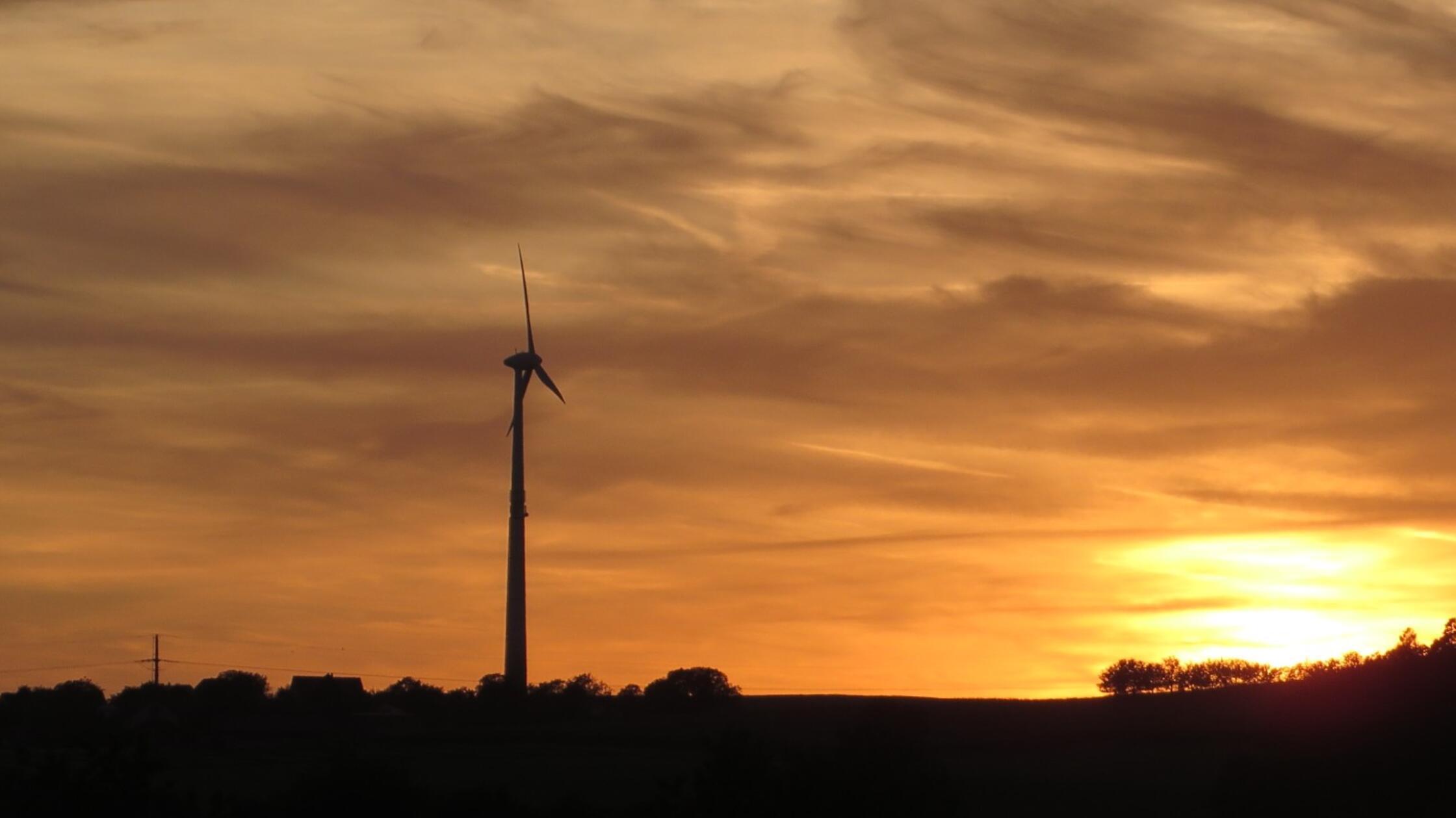 Landratskandidaten-zeigen-in-Ebermannstadt-berraschend-klare-Haltung-zur-Windkraft