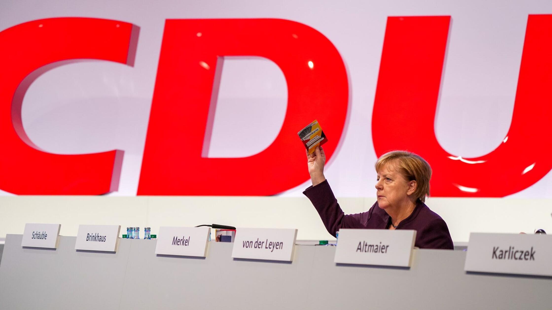 Merkel-erstmals-seit-Regierungszeit-wieder-bei-CDU-Parteitag