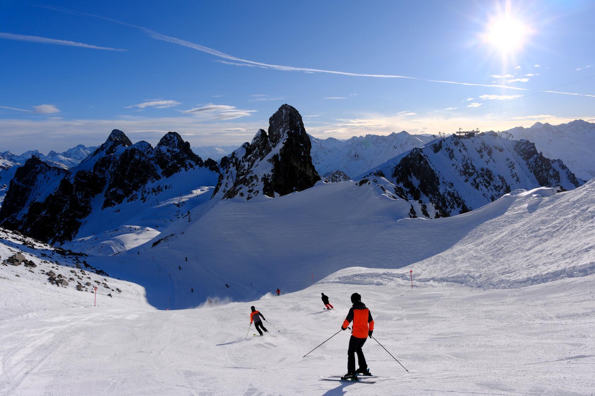 Hier fühlen sich vor allem sportliche Skifahrerinnen und Skifahrer wohl.