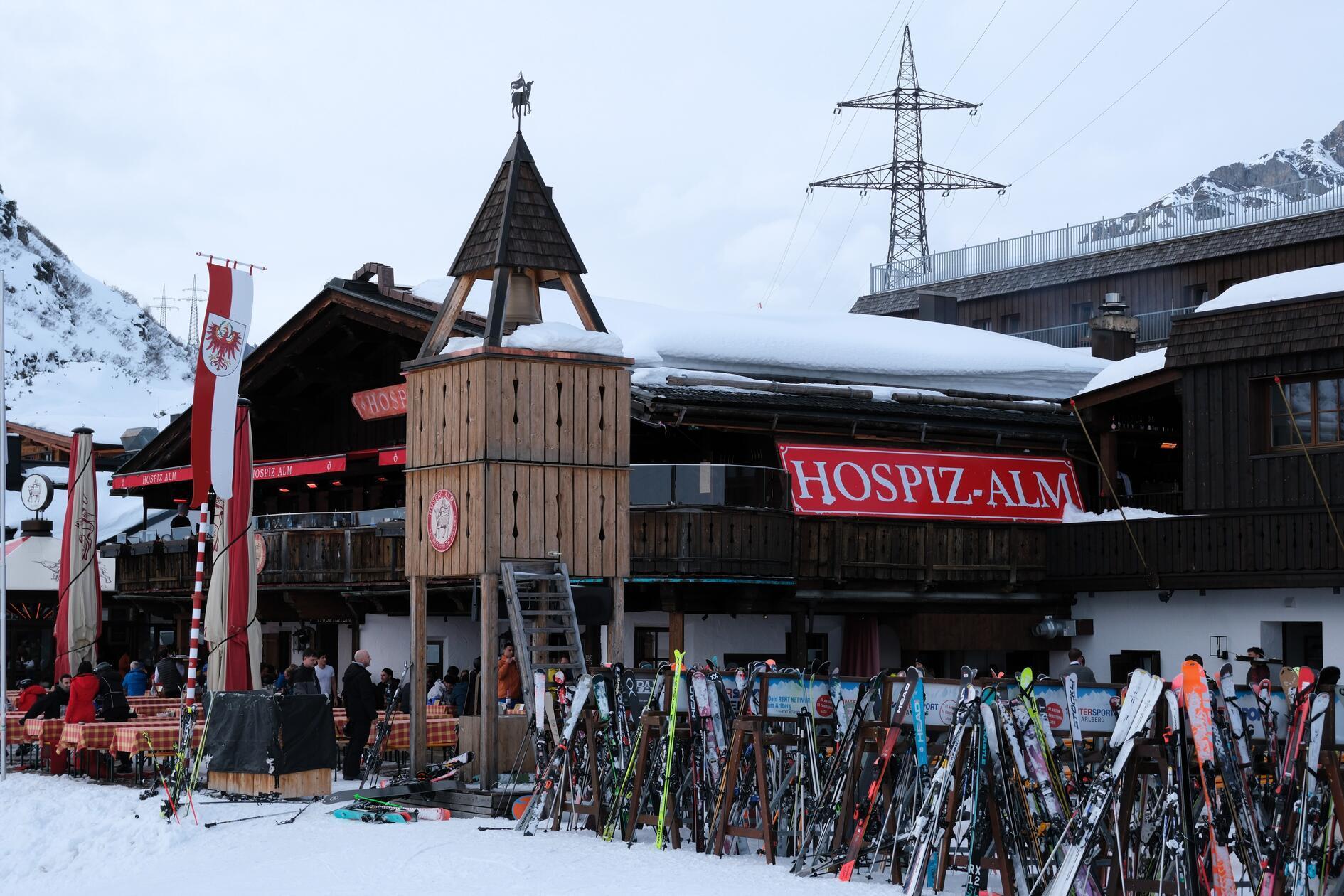 Eine weitere Einkehroption: Die Hospiz-Alm in St. Christoph.
