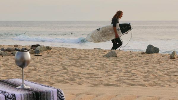 Das Paradero bringt seine Gäste auf Wunsch kostenlos zum Sundowner an den nahen Surfer-Strand.