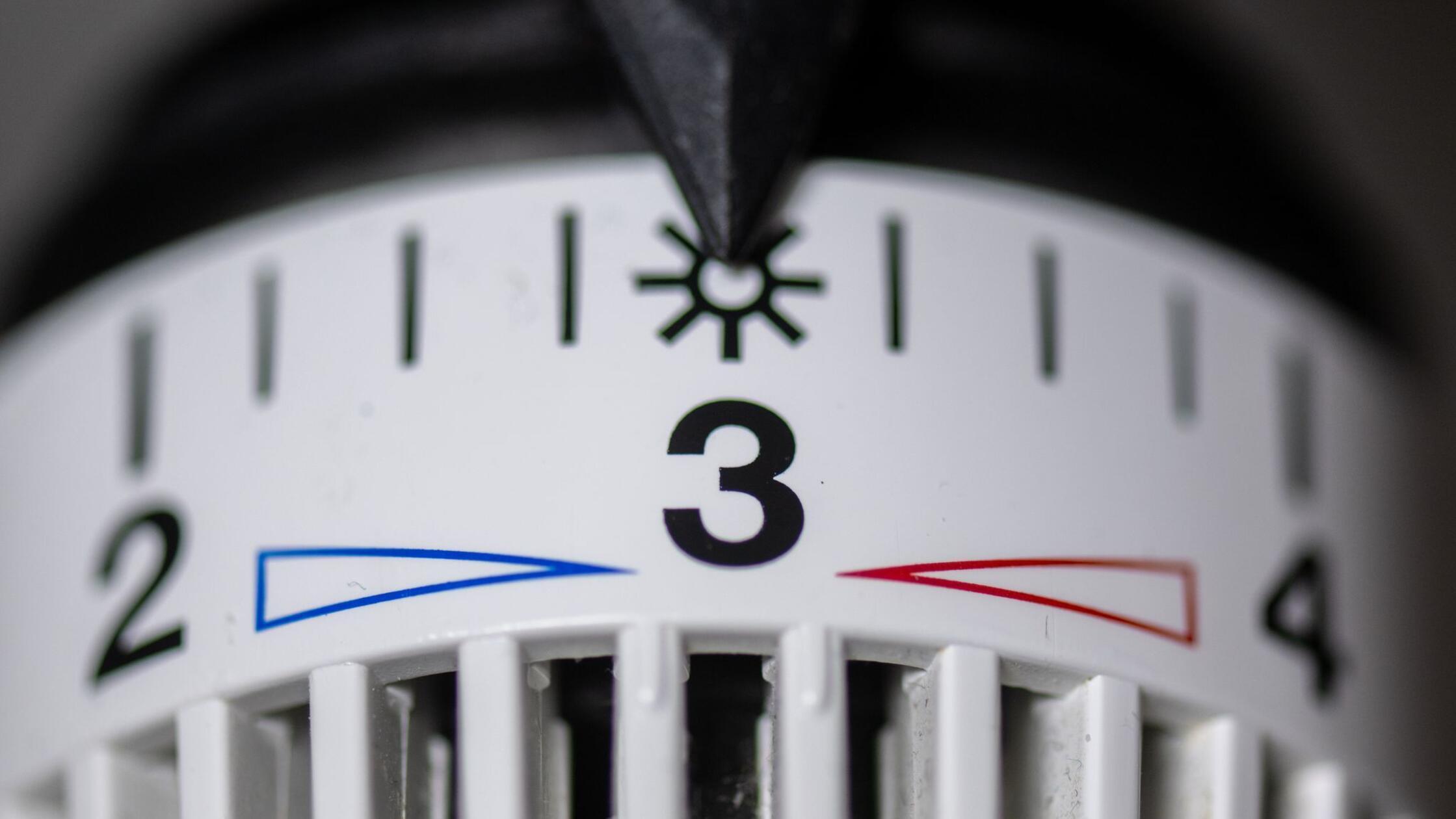 Gemeinden-setzen-eigene-Konzepte-um-Und-Neubau-des-Freibades-in-Egloffstein-wird-teurer