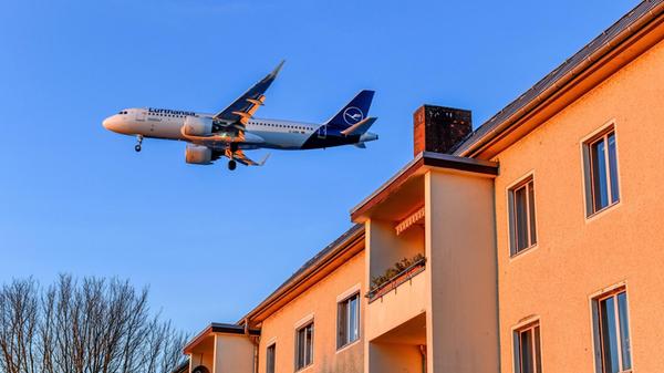 Flugzeug, Landeanflug, Meteorstrasse, Tegel, Reini