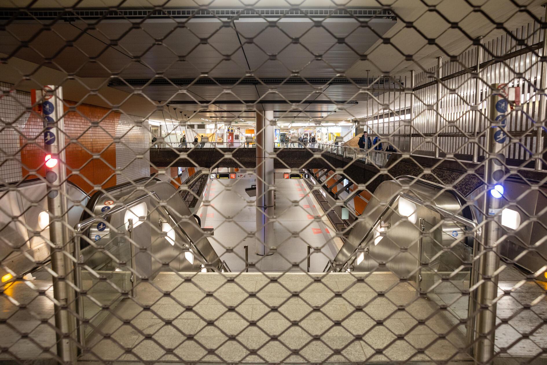 Der Zugang zur U-Bahn bleibt am Mittwoch versperrt.