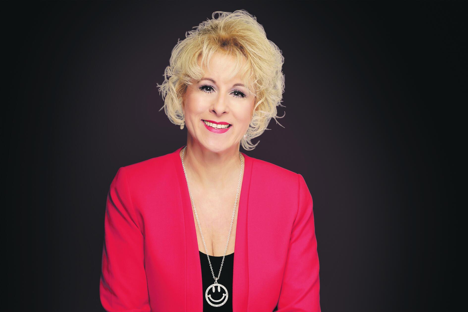 Am Samstag unterhält Andrea Lipka das Publikum im PZ Kulturraum Lauf. In „Mut zur Lücke“ versucht sie auf humorvolle Weise den Gästen der Veranstaltung eine große Portion Courage einzuimpfen und sie davon zu überzeugen, mehr Risiko zu wagen und Träume ernst zu nehmen. Beginn: 19.30 Uhr.