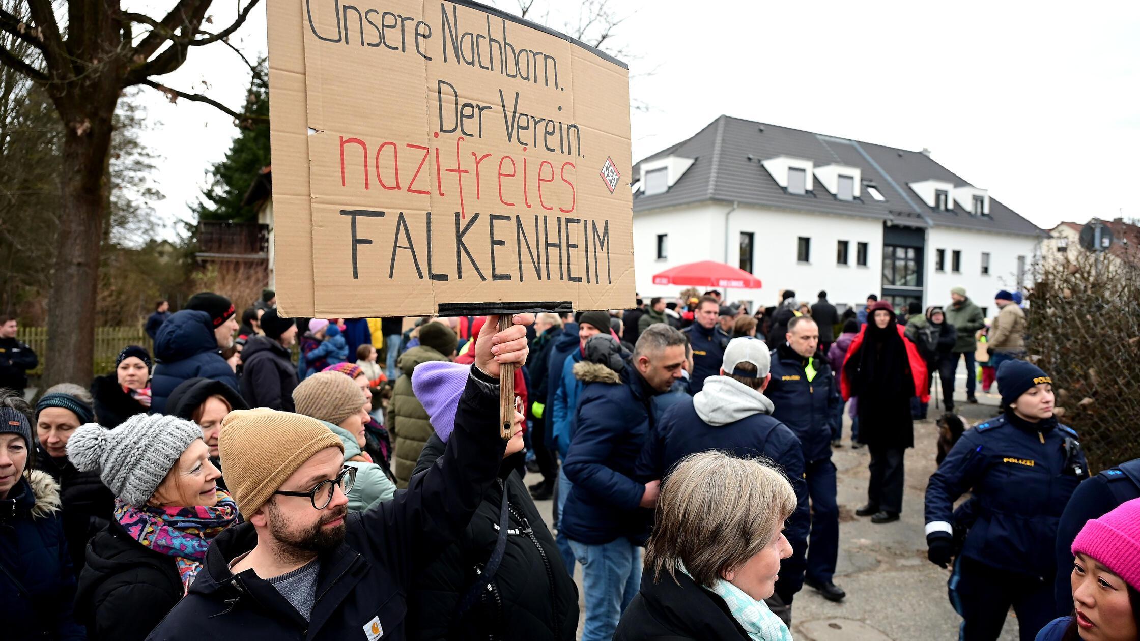 falkenheim_hjw_150226_008