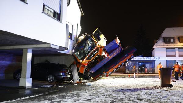 In den frühen Morgenstunden des Montags (16.02.202