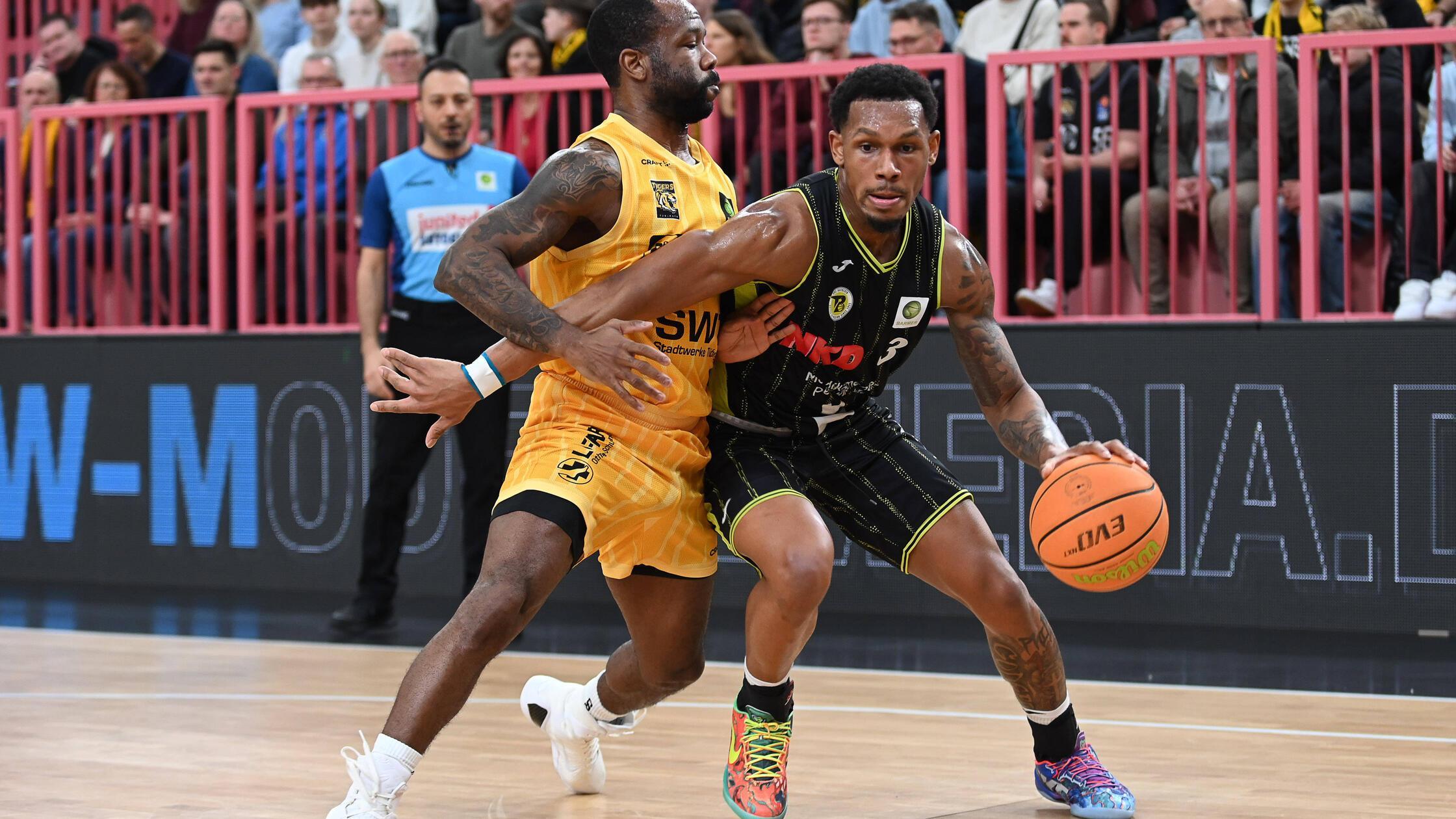 GER, Tigers Tuebingen vs. BBC Medi Bayreuth, Baske