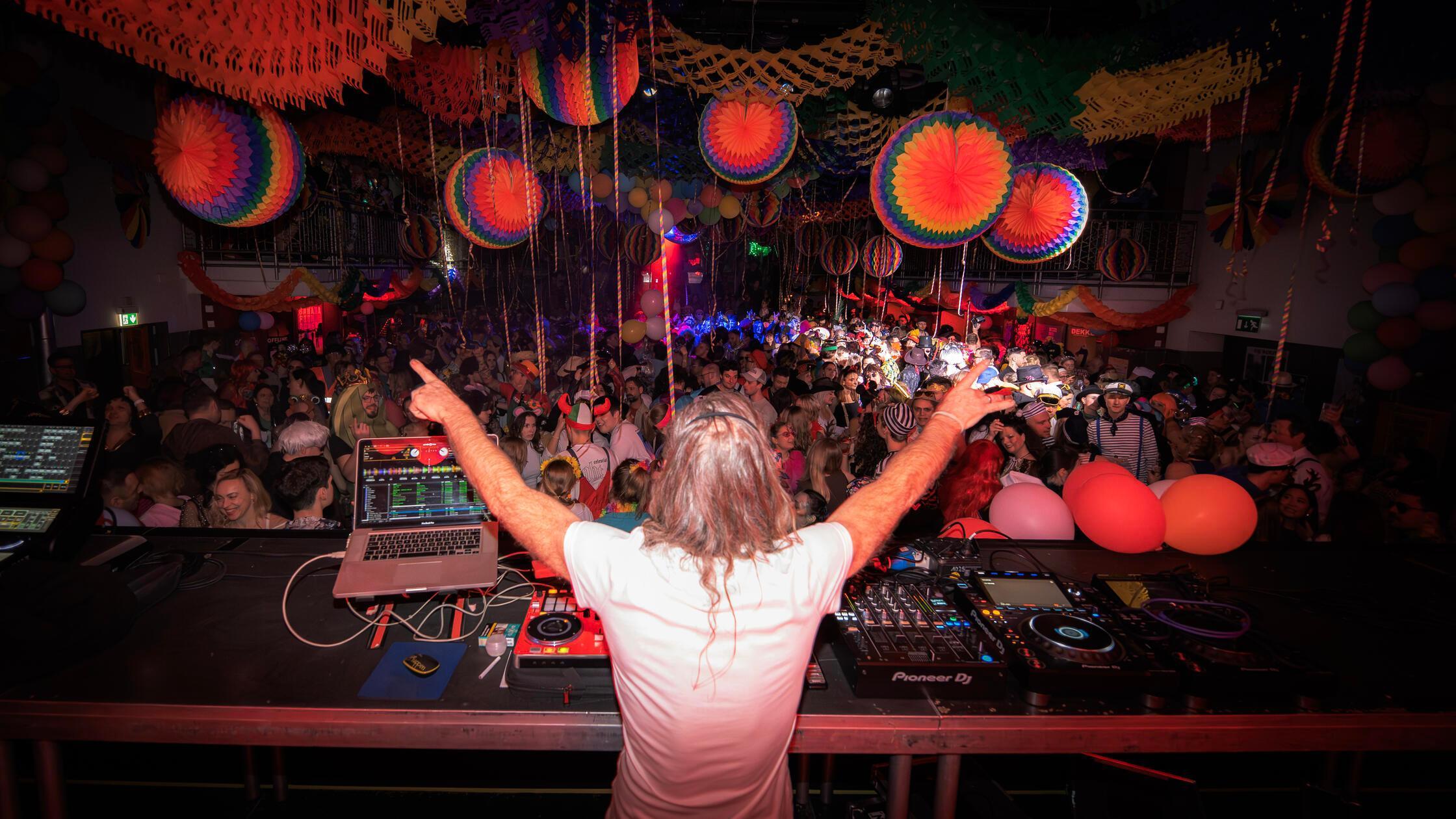 20260214 Karibikfasching (c) Robin Hoepp (1)