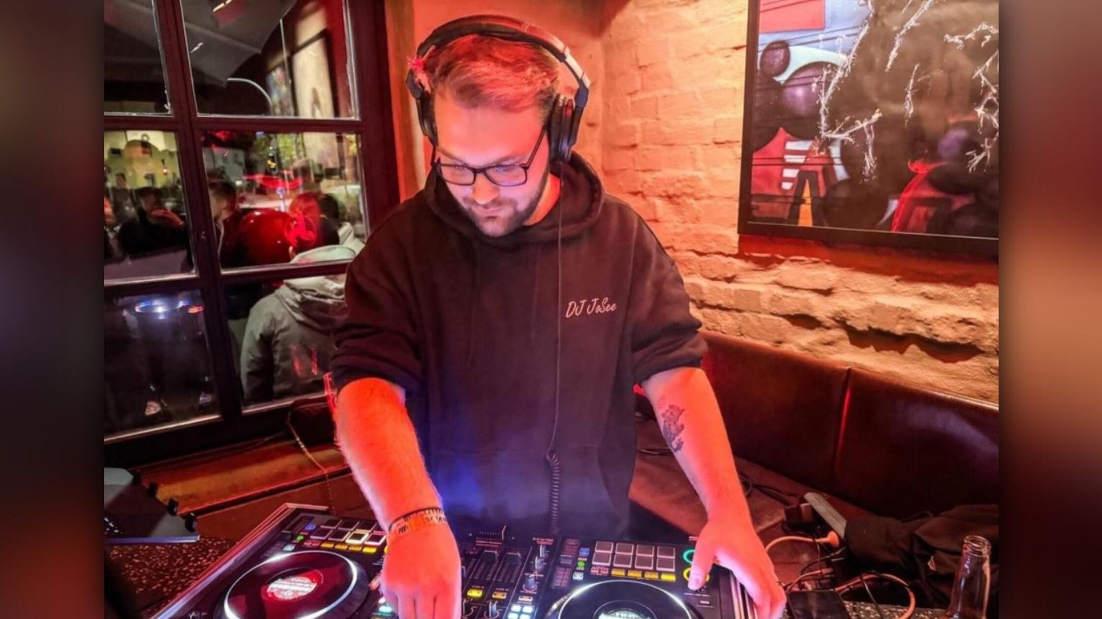 DJ JoSee beim Kneipenkarussell_erweitert