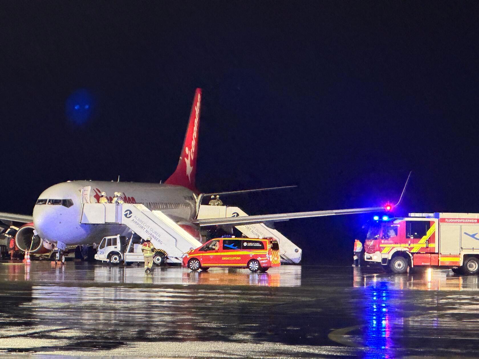 Trotz der Probleme setzte die Maschine schließlich sicher auf.