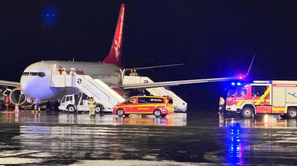 Am Flughafen Nürnberg ist es am Montagabend z