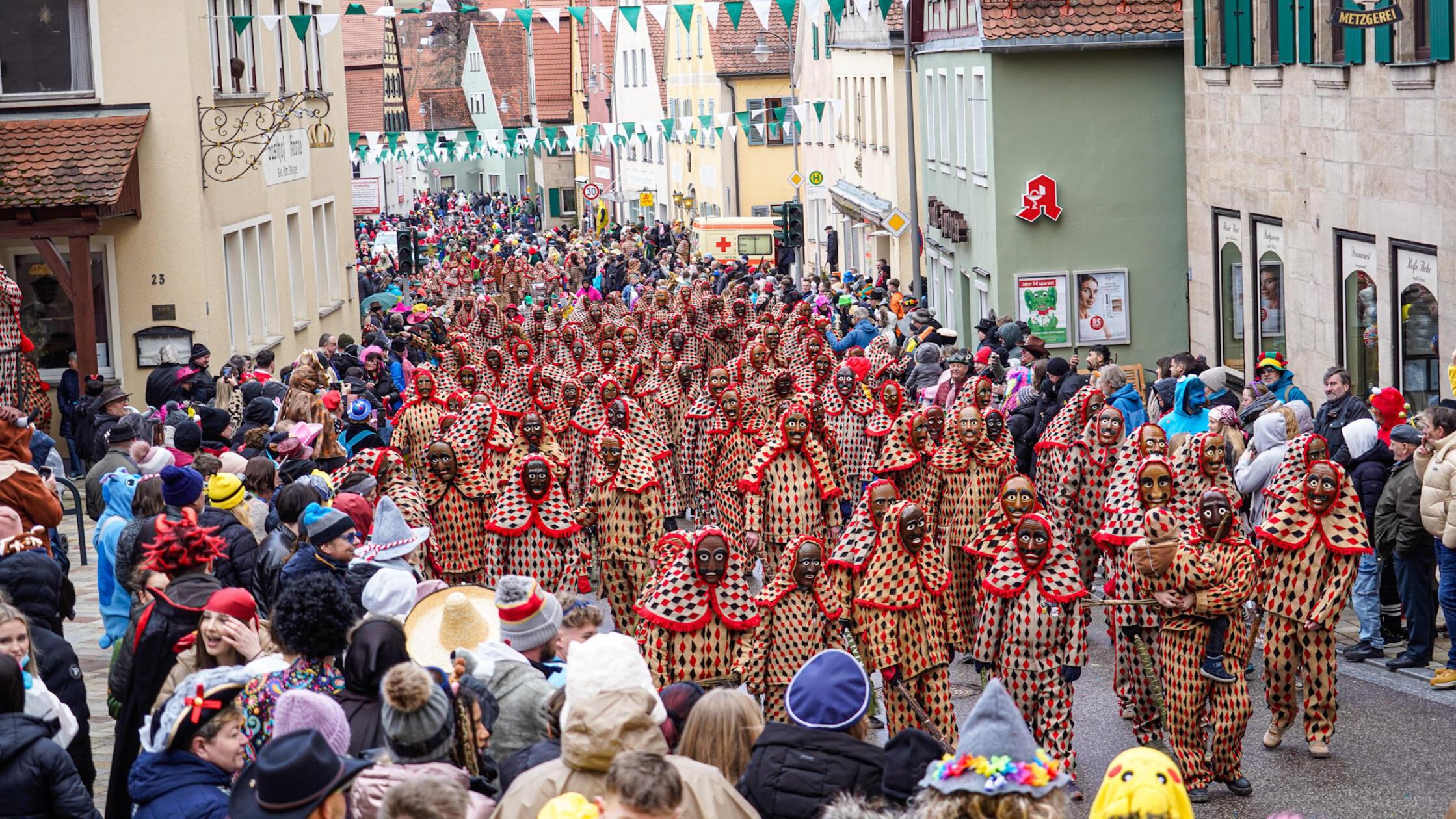Spalter Fleckli so weit wie das Auge reicht machte