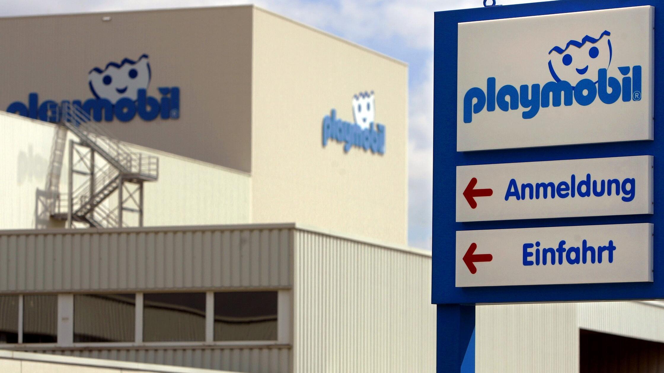 ARCHIV - 11.08.2005, Bayern, Dietenhofen: Das Play