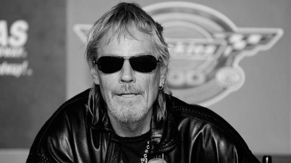 ZZ Top trauern um ihren Drummer <b>Frank Beard</b>, der am 17. August im Alter von 77 Jahren im Kreise seiner Familie gestorben ist. Mehr als 50 Jahre lang saß Beard als Drummer der Band hinter dem Schlagzeug.