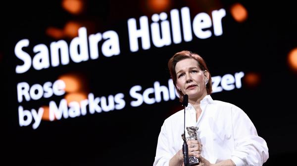Sandra Hüller erhält den Silbernen Bären für die b