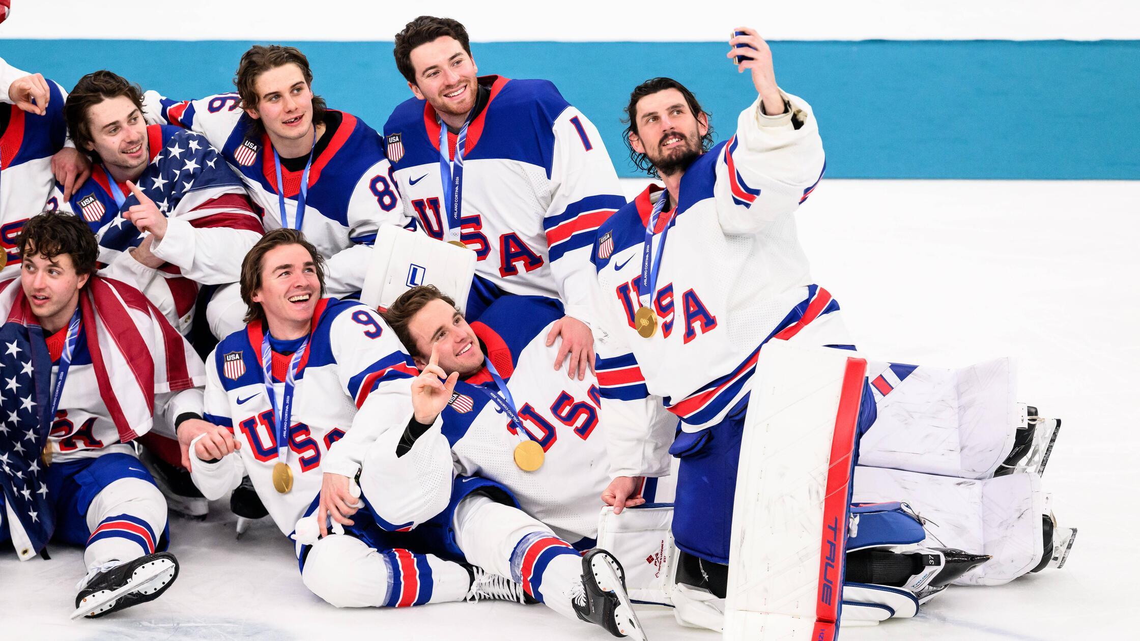 260222 Jack Hughes, Jeremy Swayman and goaltender 