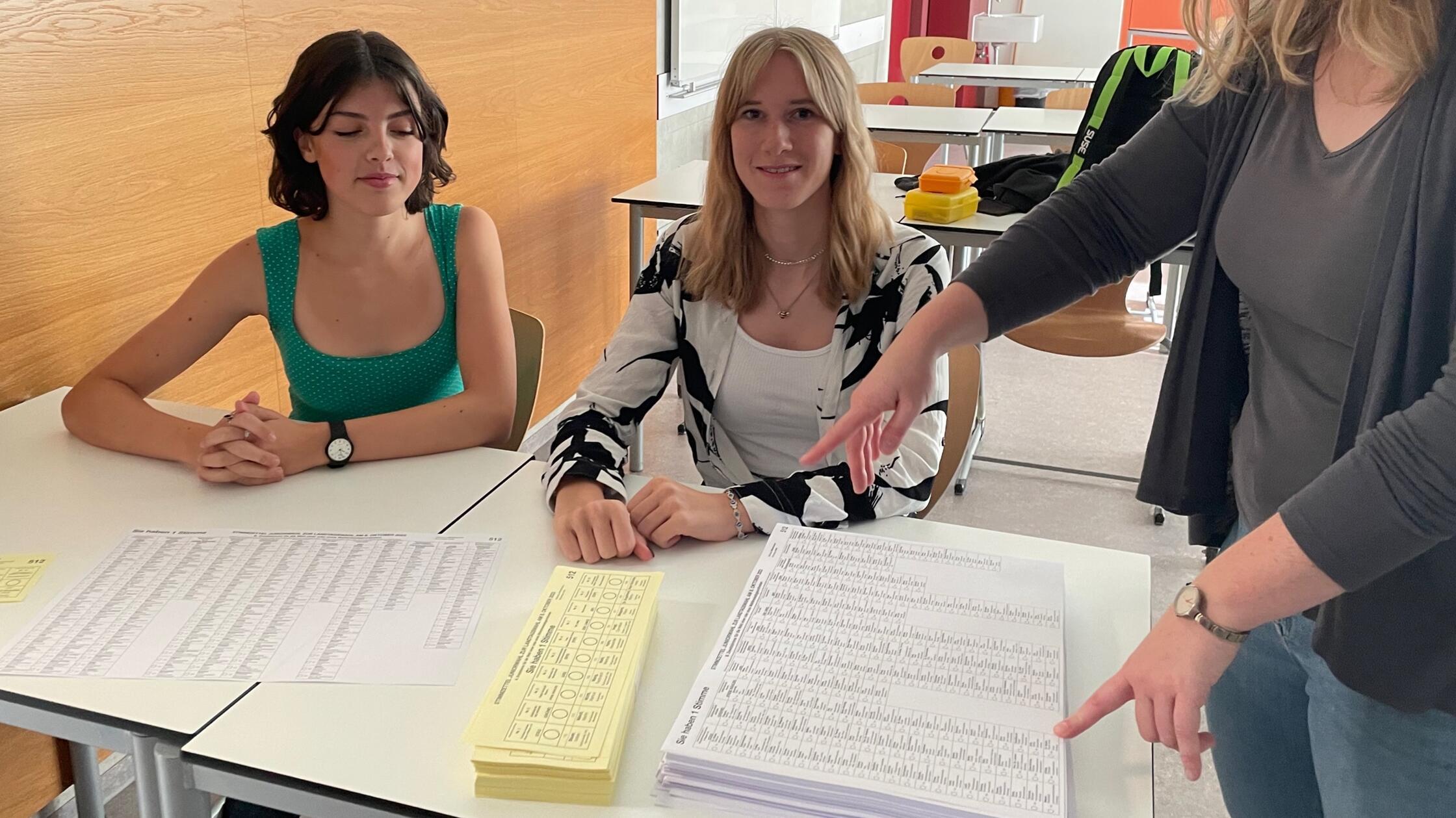 In Wendelstein kontrolliert Lehrerin Cordula Chris