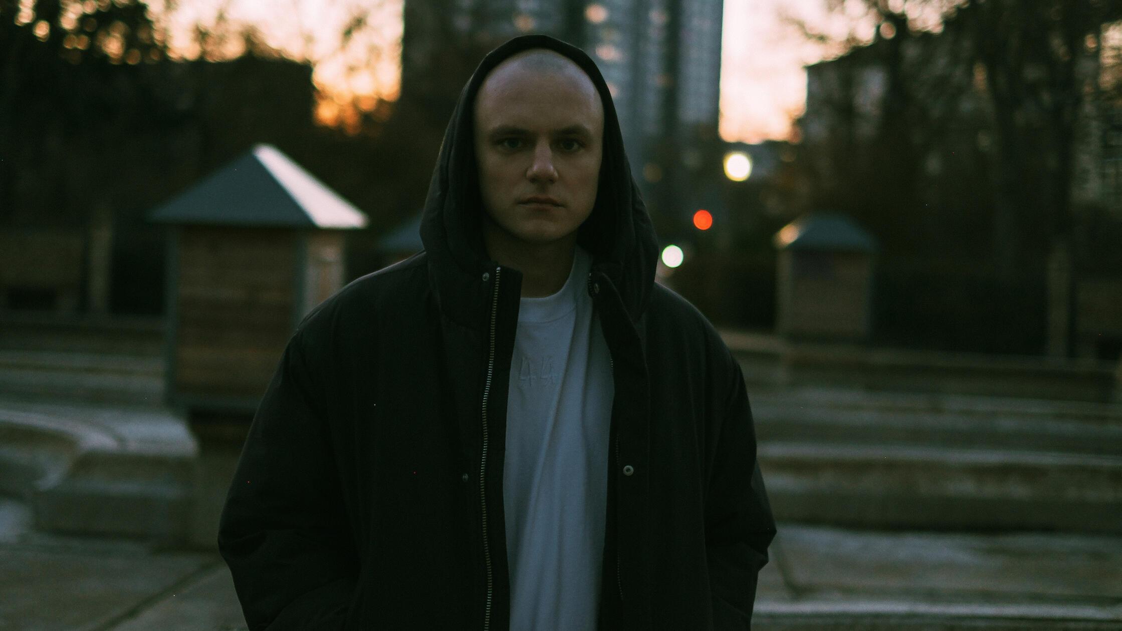 Opus Rave und Hör Berlin laden Samstagabend zur Hard Techno Party nach Fürth. Gefeiert wird in der First Class Eventhalle am Hafen. Angekündigt sind Acts wie In Verruf (Foto) und Aiden. Los geht die XXL-Sause um 20 Uhr.