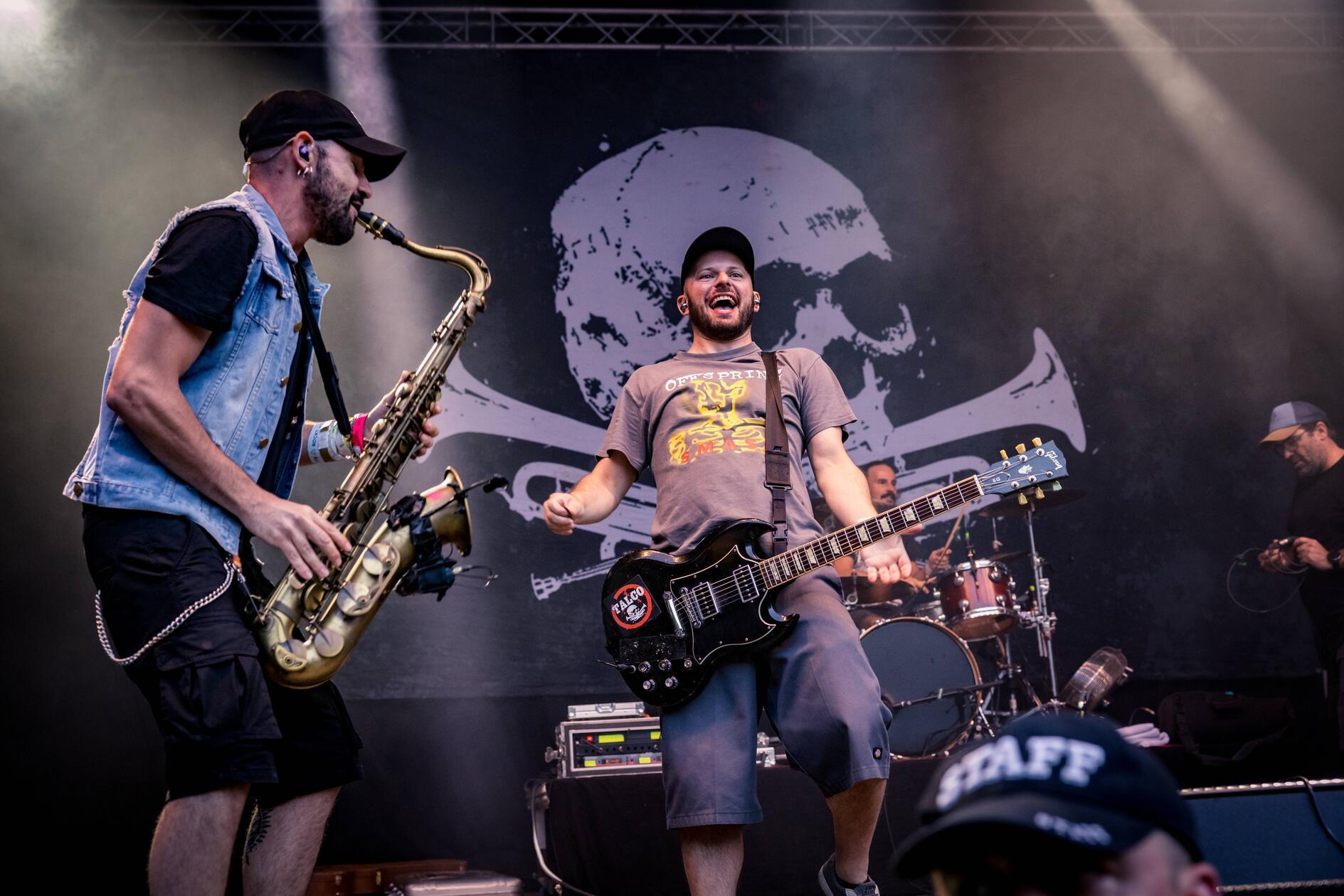 Die italienische Ska-Band Talco hat eine riesige Fangemeinde und gibt Konzerte in großen Hallen und auf noch viel größeren Festivals in ganz Europa. Am Samstag, 7. März, zeigt sich die Truppe auf der Bühne im Nürnberger Löwensaal. Start: 20 Uhr.