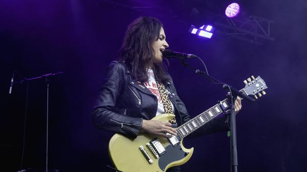 Von Samstag, 21., bis Sonntag, 29. März, feiert man in Roth die Bluestage. Auf dem Programm stehen etliche Konzerte in Kulturfabrik und anderswo in der Stadt südlich von Nürnberg. Mit ein Highlight ist die Show der Französin Laura Cox (Foto) am 27. März.