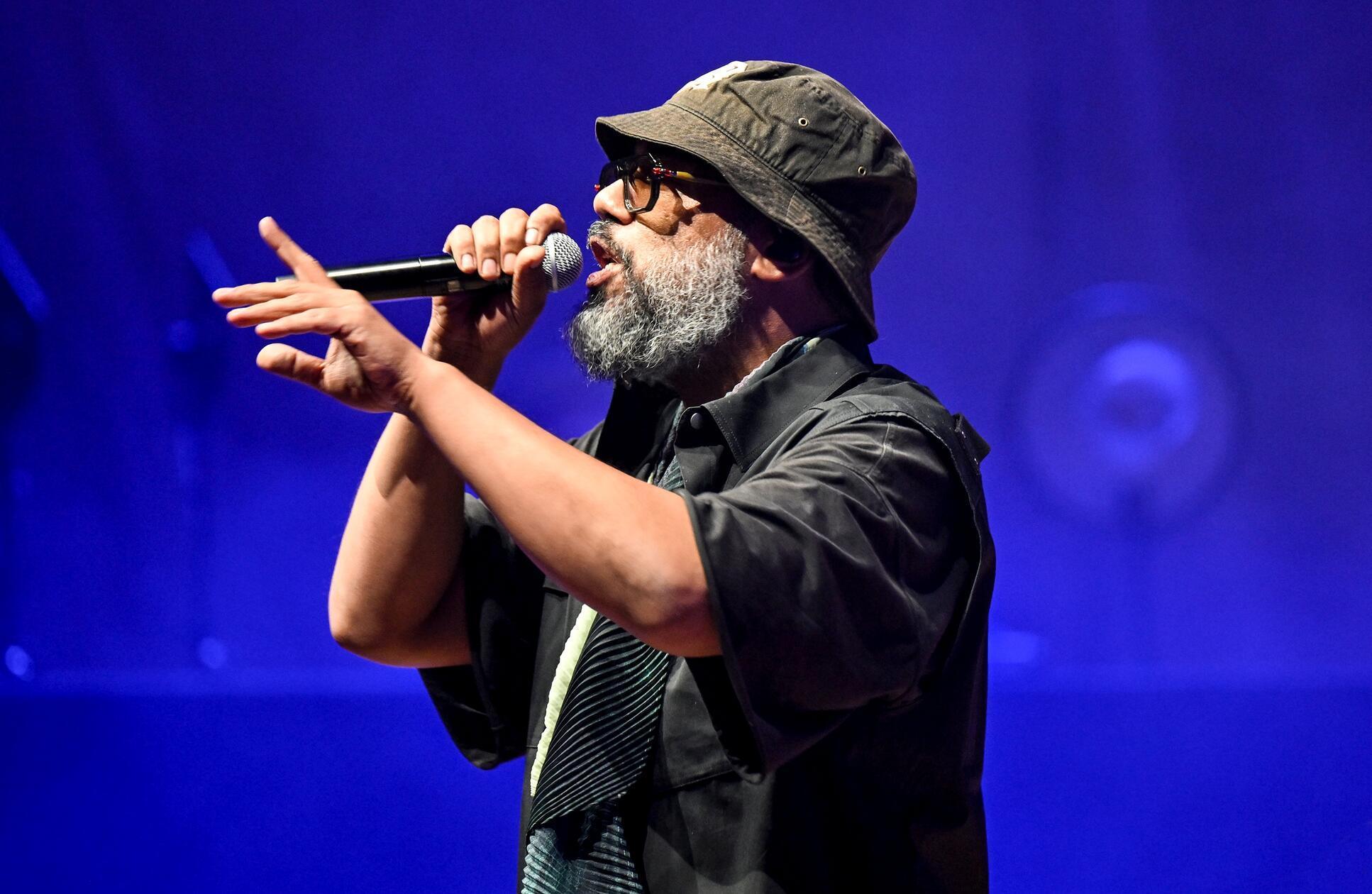 Am Freitag, 27. März, teilen sich Miki Kekenj und Samy Deluxe die Bühne der Nürnberger Meistersingerhalle. Der klassische Musiker und die Rap-Größe bringen zwei unterschiedliche Genres zusammen. Der ungewöhnliche Abend beginnt um 19.30 Uhr.