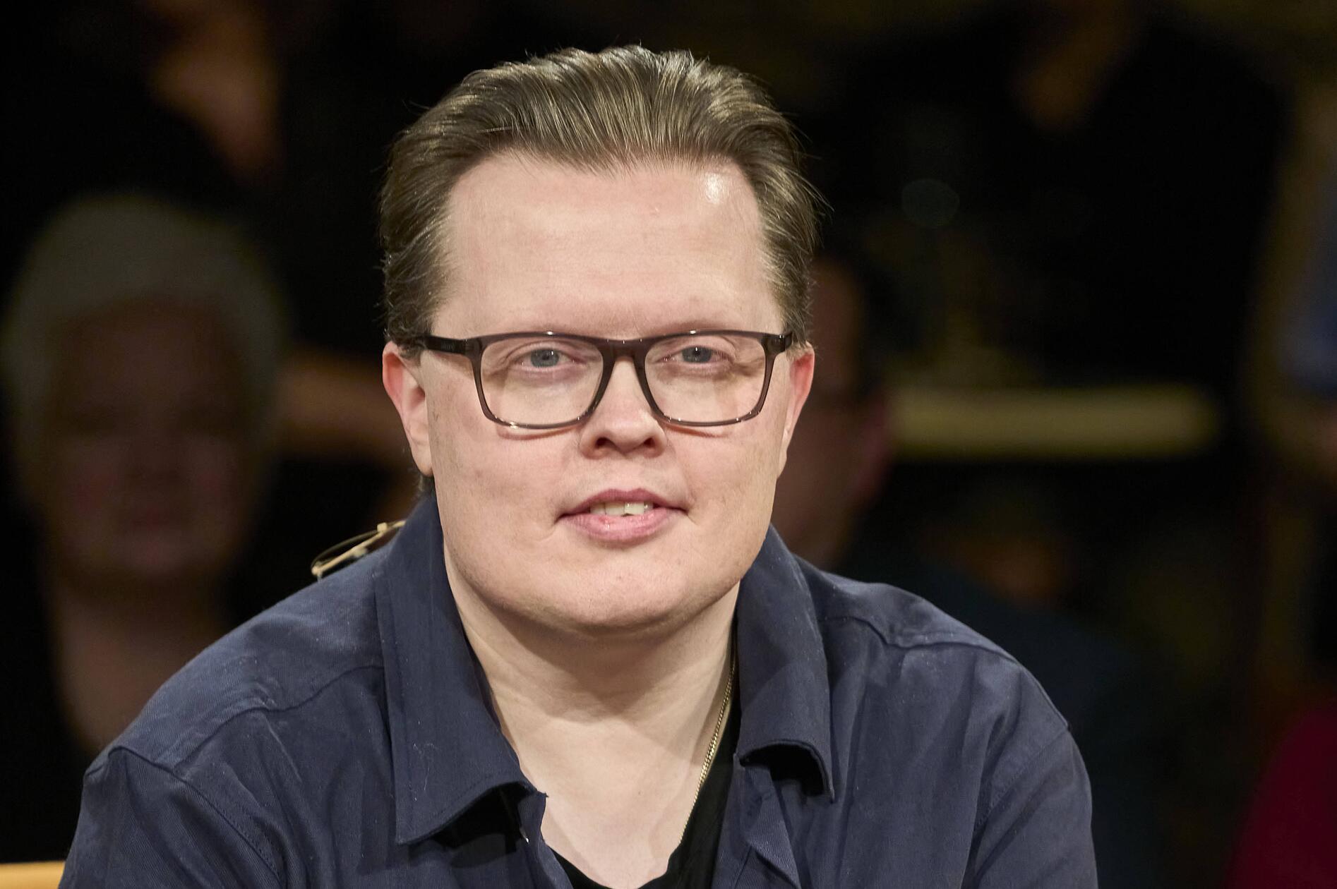 Angelo Kelly ist zurück - zurück in der Öffentlichkeit und zurück auf den Bühnen. Am Sonntag, 29. März, kommt der Musiker mit seiner Band in den Hirsch, um all die neuen Lieder im direkten Kontakt mit dem Publikum zu performen. Start: 20 Uhr.