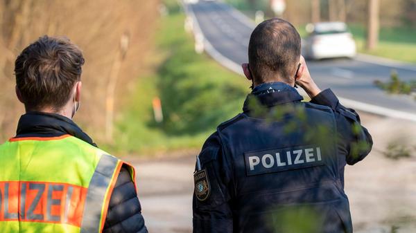 News Bilder des Tages Kist, Kreisstrasse, 21.04.20