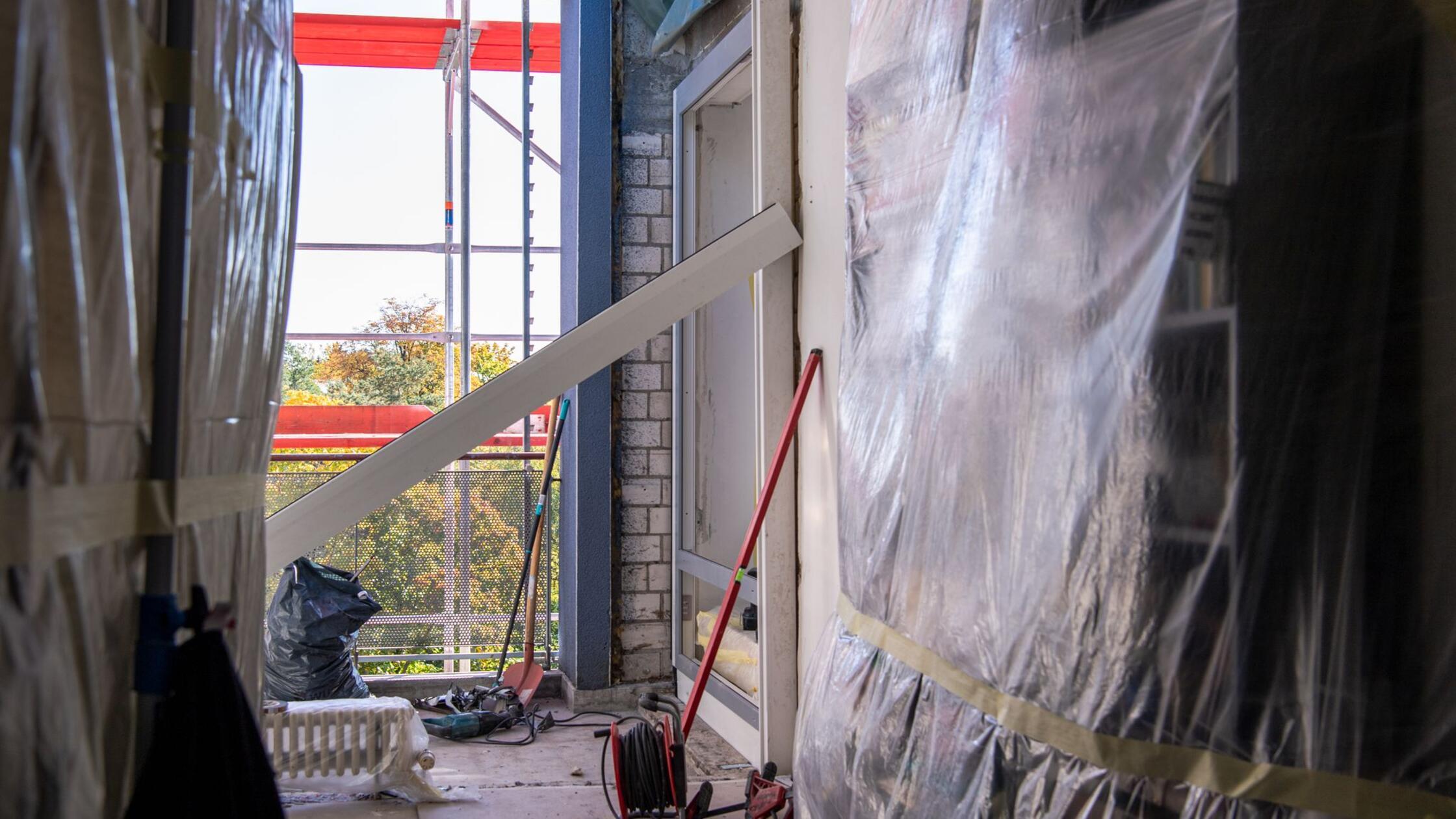 urn:newsml:dpa.com:20090101:221019-911-009429