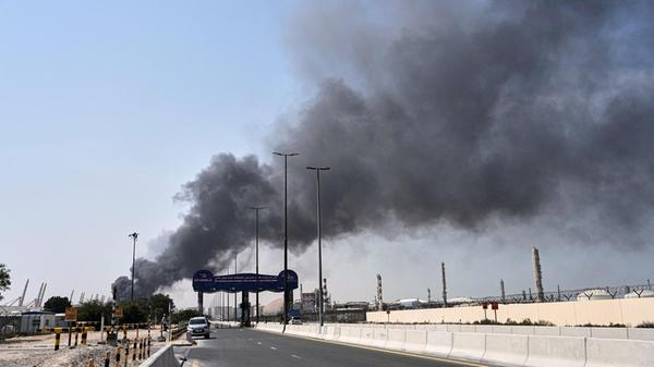 Rauch steigt auf nach einem iranischen Drohnenangr