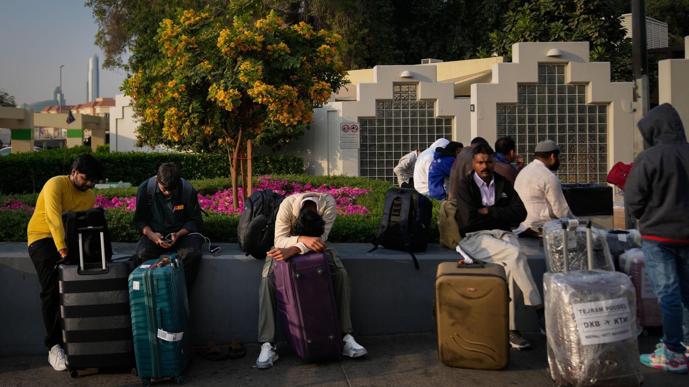 Passagiere, die durch die Schließung des internati