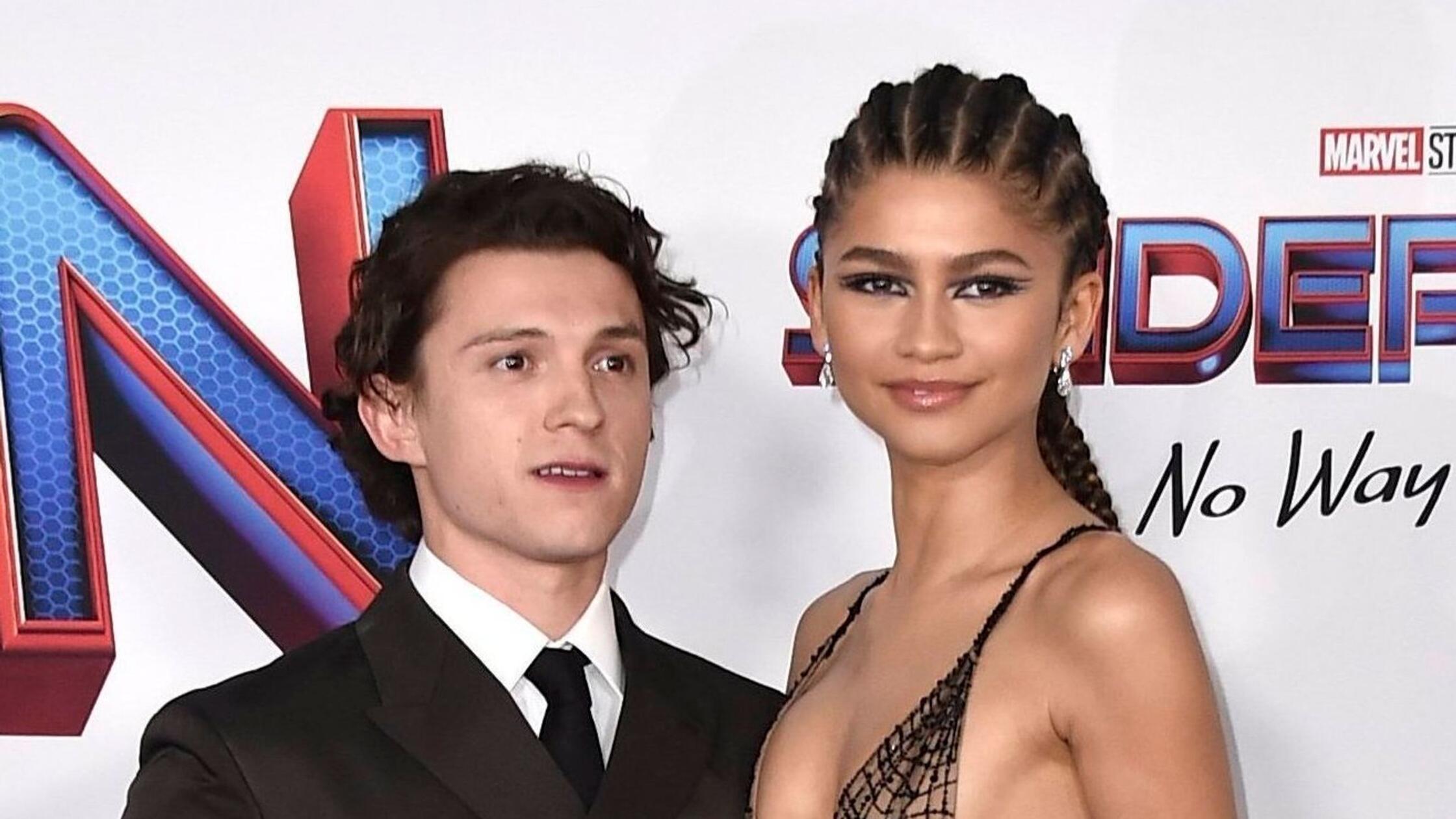 Tom Holland (l) und Zendaya, Schauspieler, kommen 