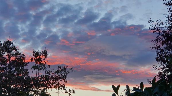 Wunderschöner Abendhimmel über Eckersmühlen.