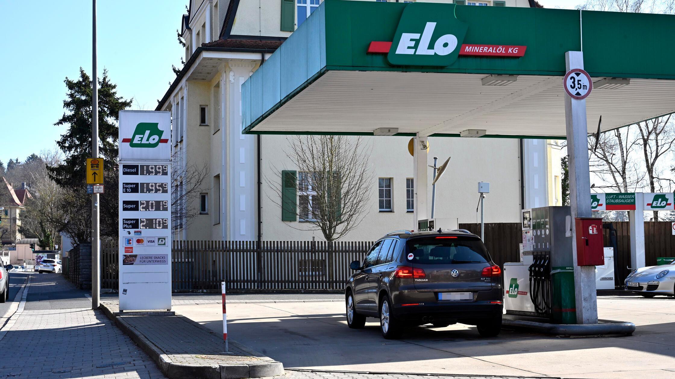 Erlangen:  Im Verlöauf des Iran-Krieges steigen üb