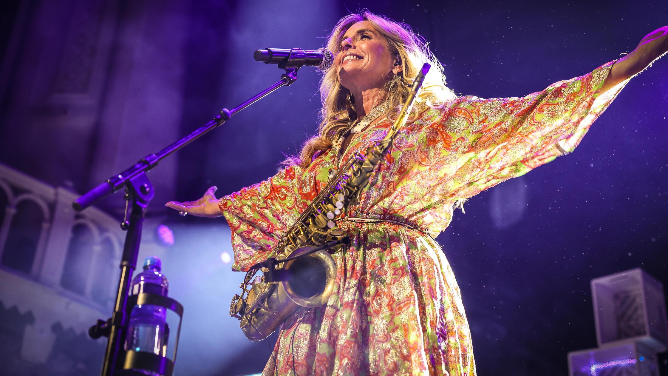 Nikki Born Paradiso Candy