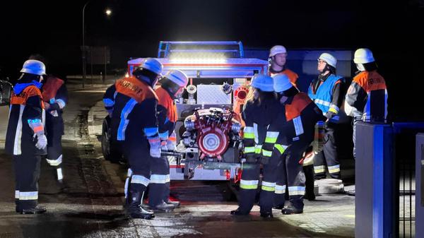 Am späten Samstagabend (07.03.2026) ist in Deining