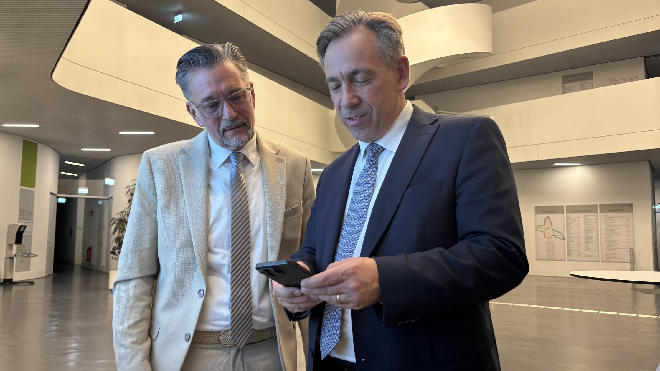 Alexander Tritthart Karsten Fischkal