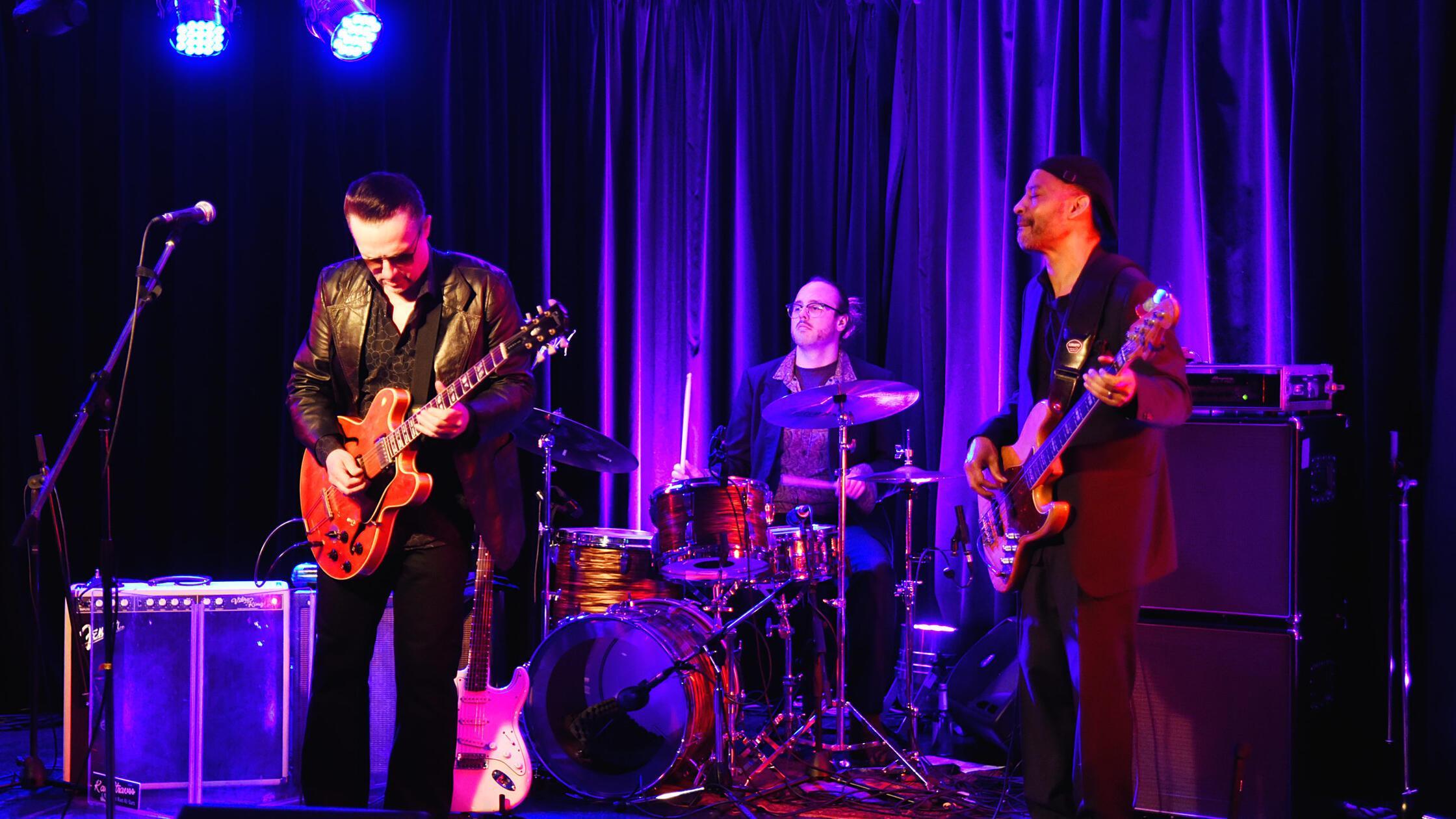 Kai Strauss & The Electric Blues All Stars brachte