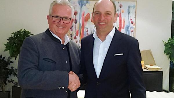 Shakehands ohne Groll: Uttenreuths alter und neuer