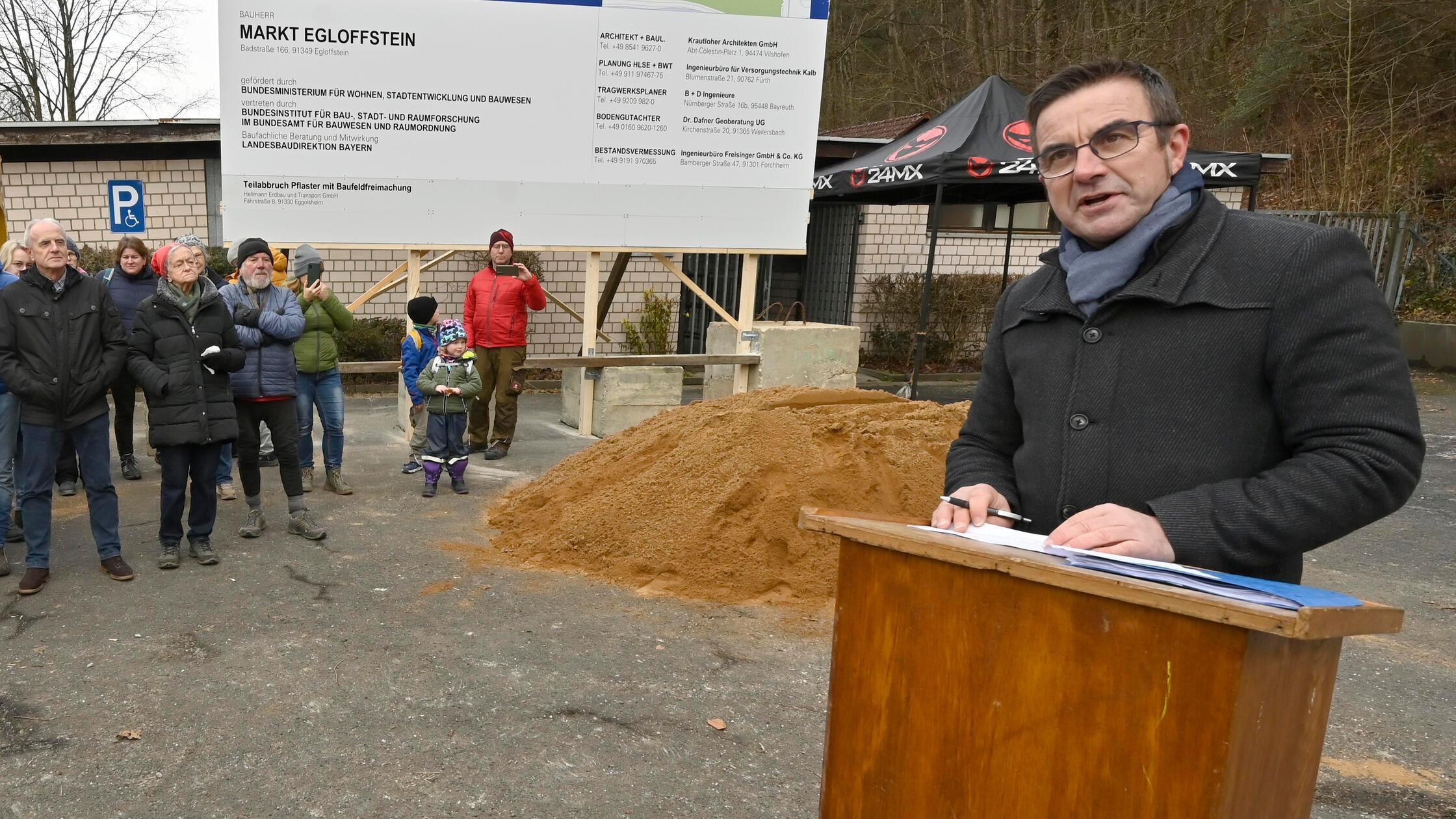 Forchheim: Spatenstich für das seit 2019 geschloss