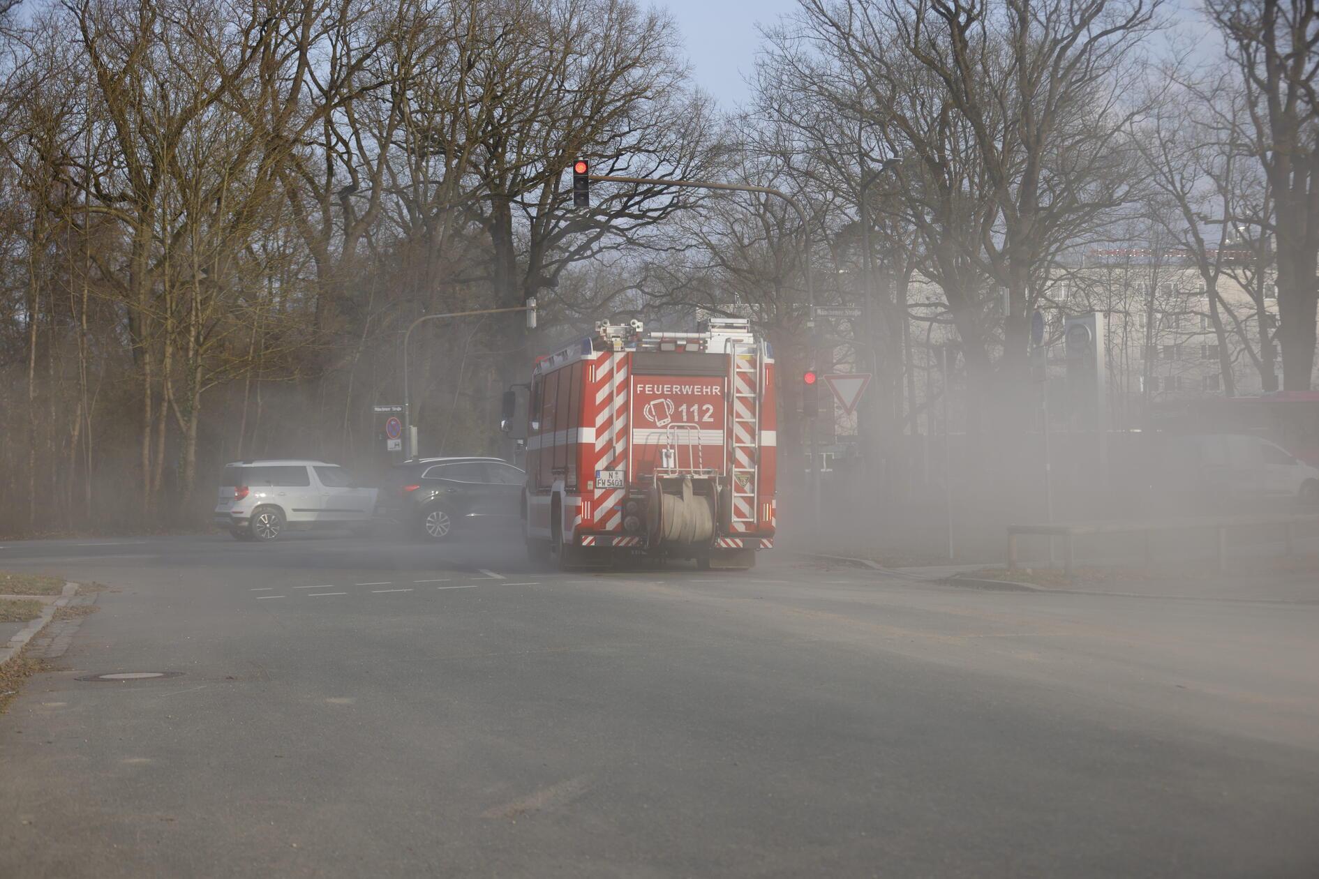 Der Sprengkörper wurde bereits freigelegt, liegt jedoch weiterhin unbewegt an seiner Fundstelle.