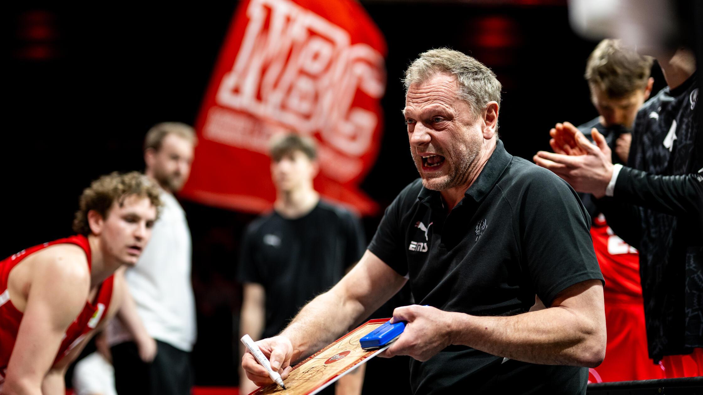 Nürnberg Falcons - Tigers Tübingen