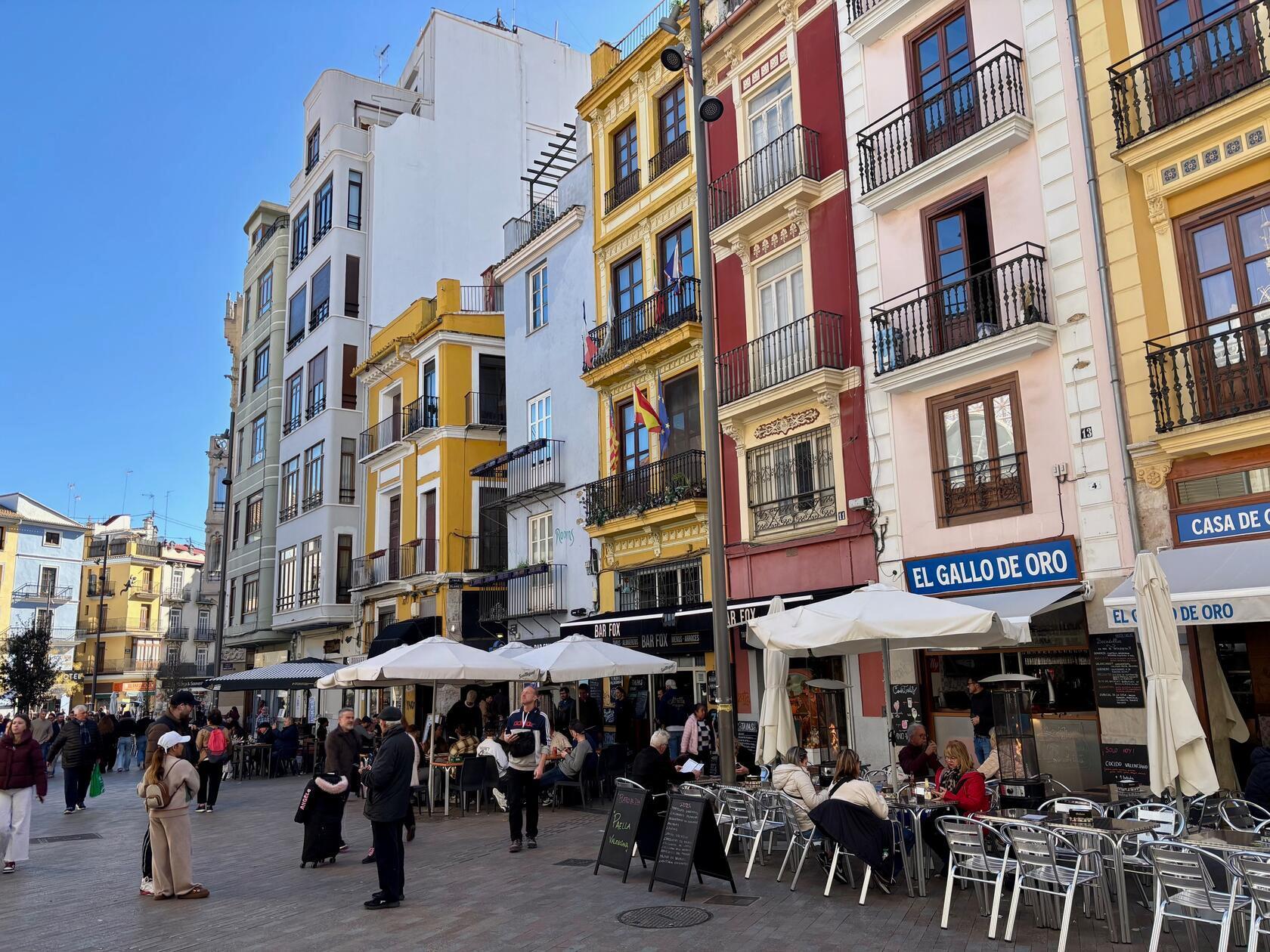 Im Umkreis des Mercado Central gibt es viele kleine Cafés und Restaurants.