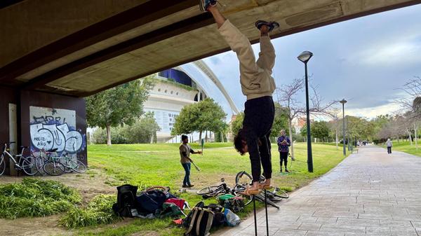 Der Jardin del Turia ist ein beliebter Ort für Freizeitaktivitäten jeder Art.