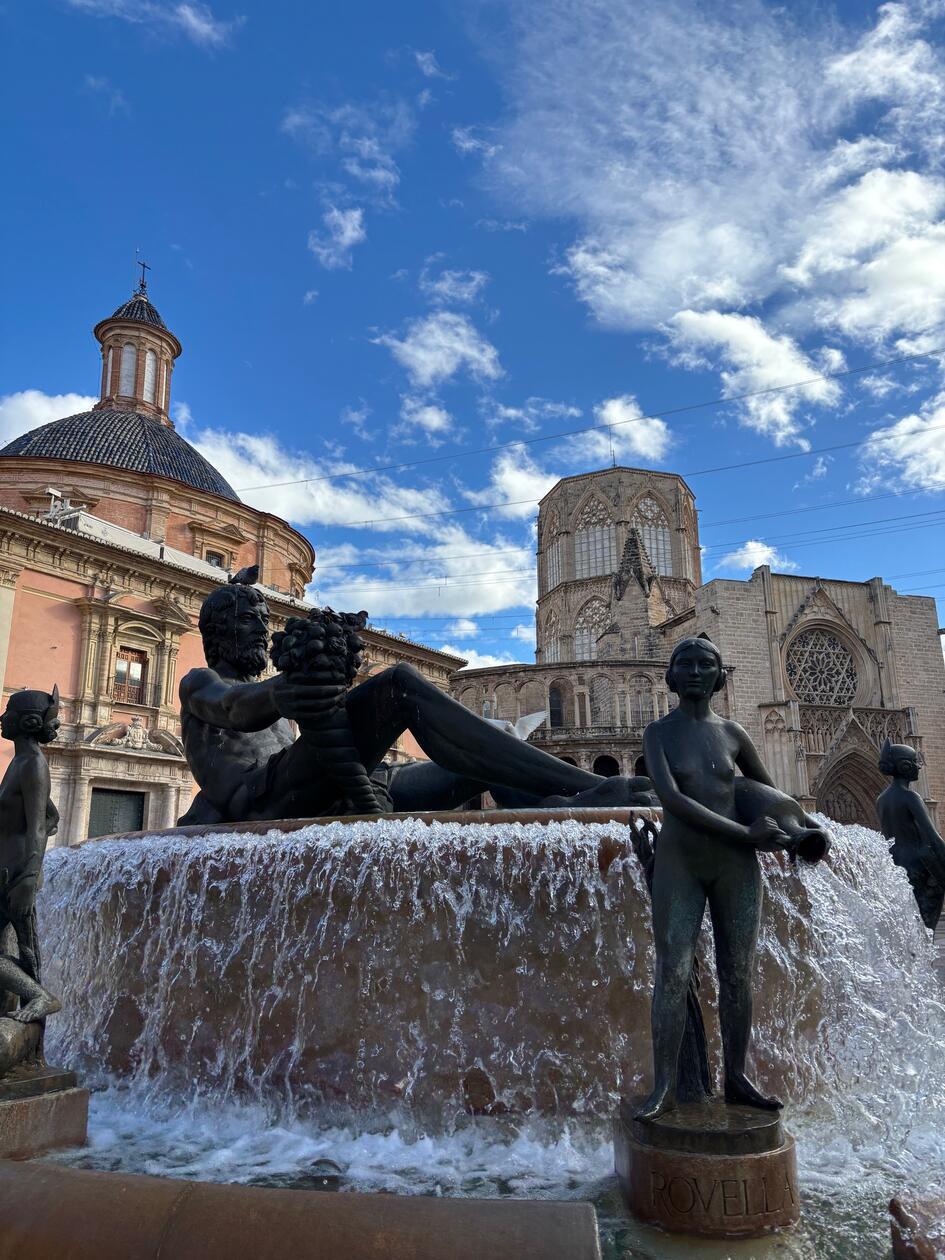 Auch der berühmte Turia-Brunnen ist dort zu bewundern.